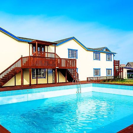 White Dream Pension Jeju Bagian luar foto