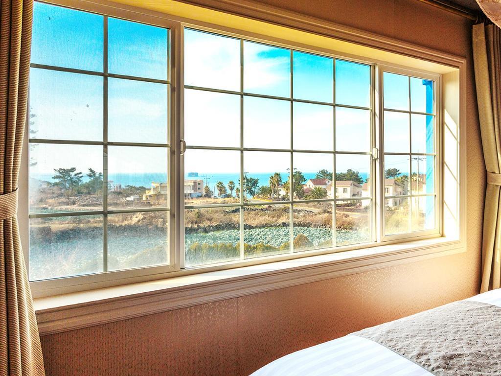White Dream Pension Jeju Bagian luar foto