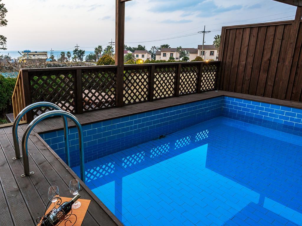 White Dream Pension Jeju Bagian luar foto