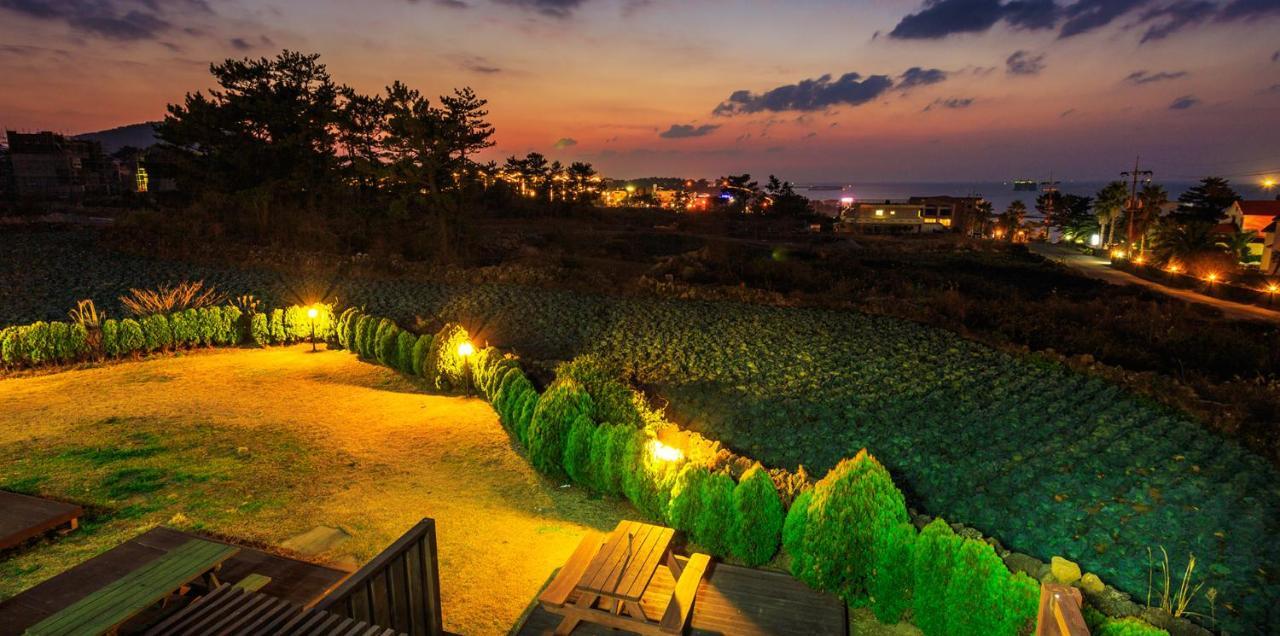 White Dream Pension Jeju Bagian luar foto